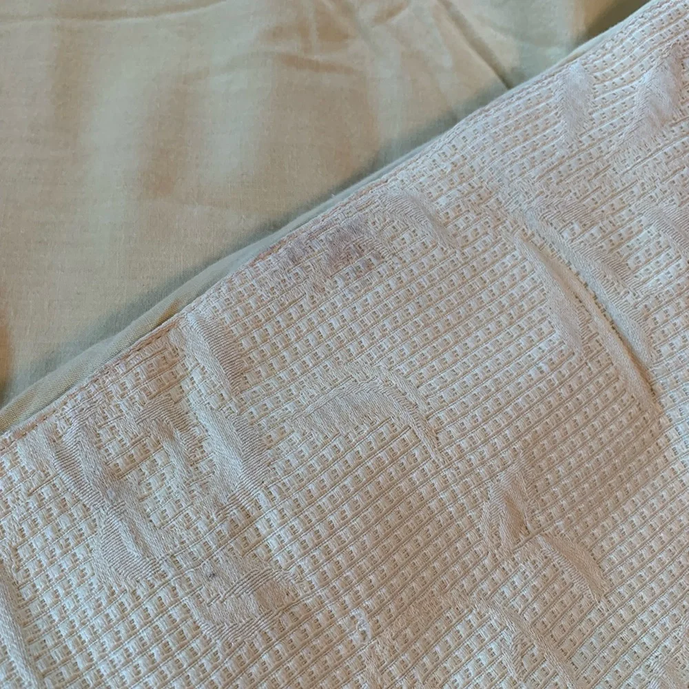 Queen comforter